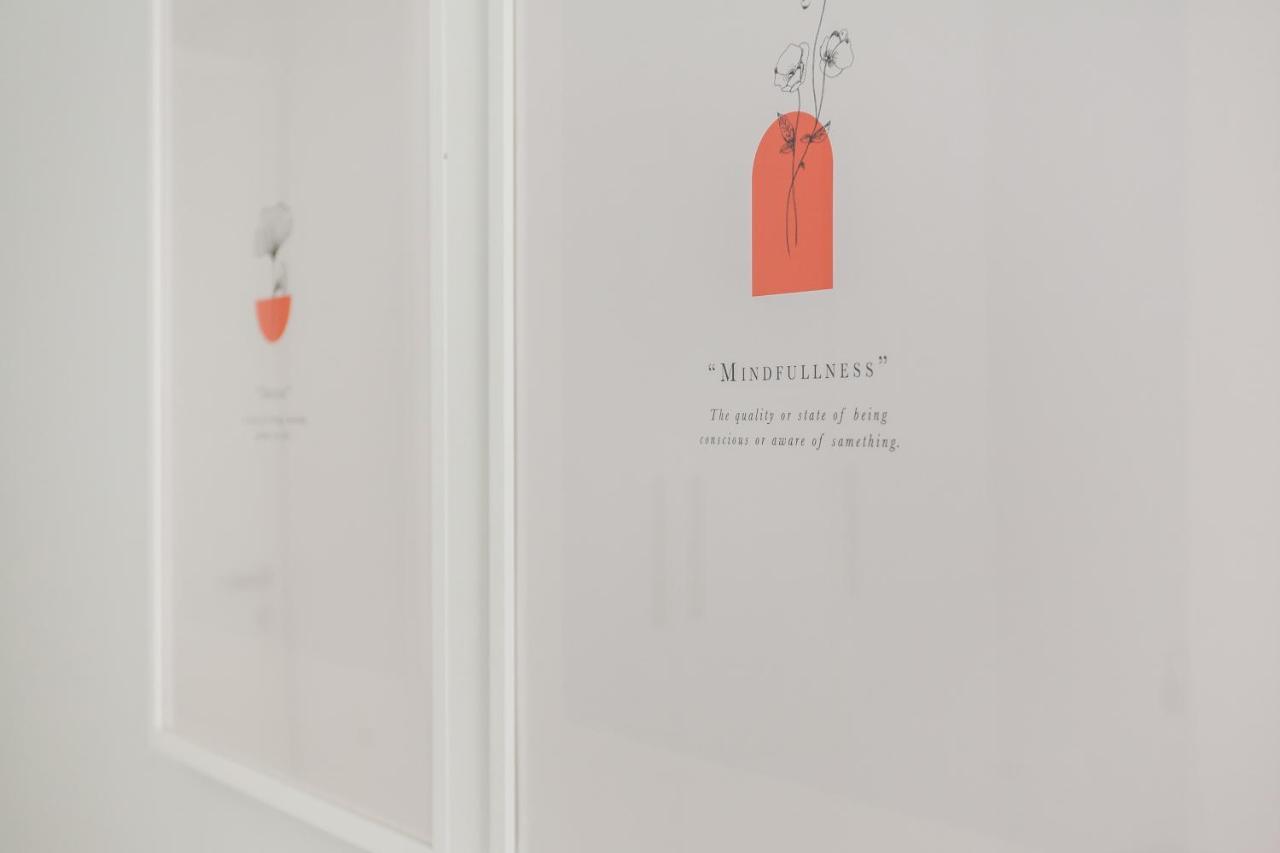 Absolute 2Br Apartment Near Emst Museum By Upstreet アテネ エクステリア 写真